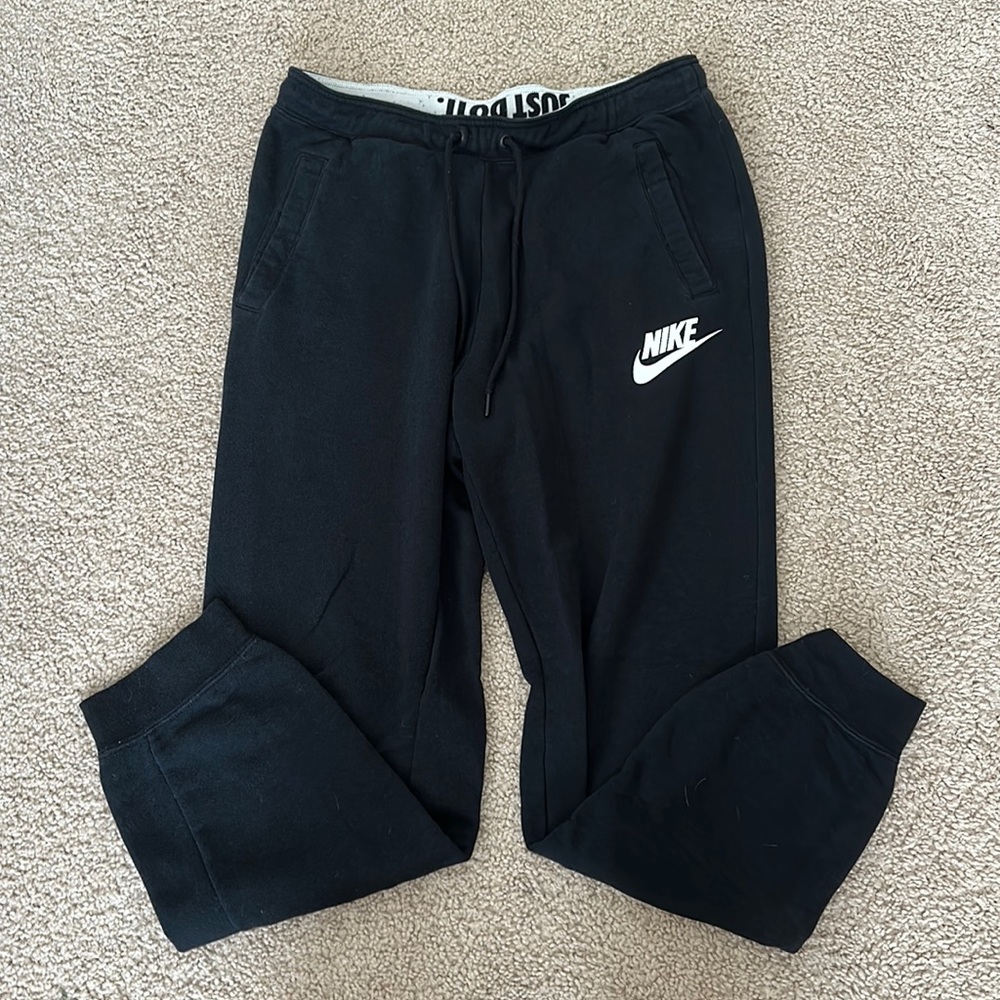 Black Nike Jogger Style Draw String Women’s Sweatpants